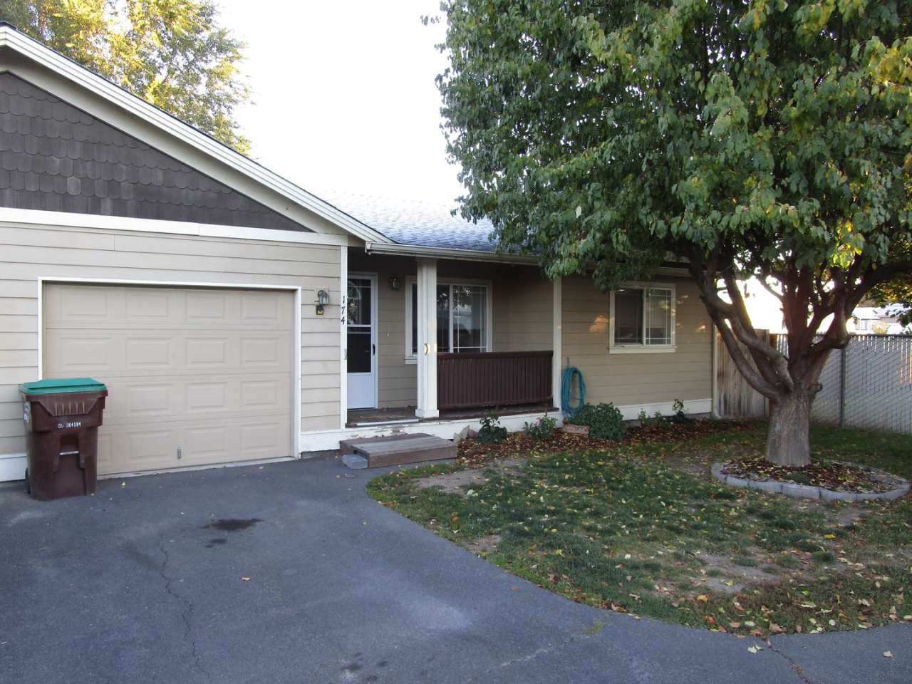 End Unit in Triplex Near Golf Course on Cul-de-sac in Prineville - Available Soon!
