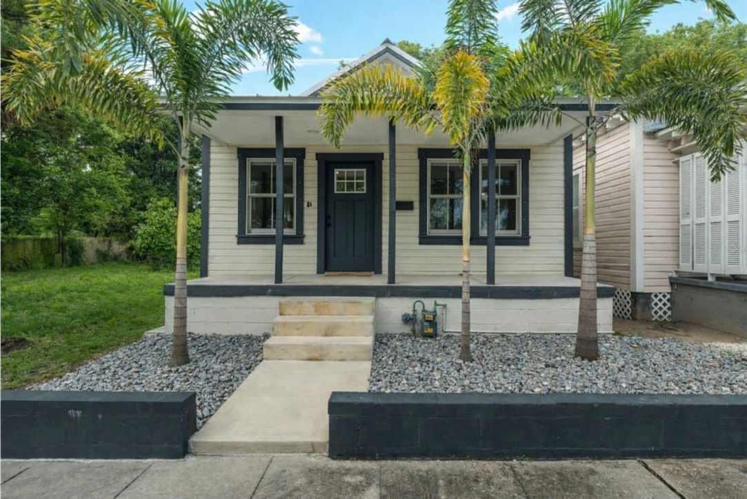 1213 East 12th Avenue