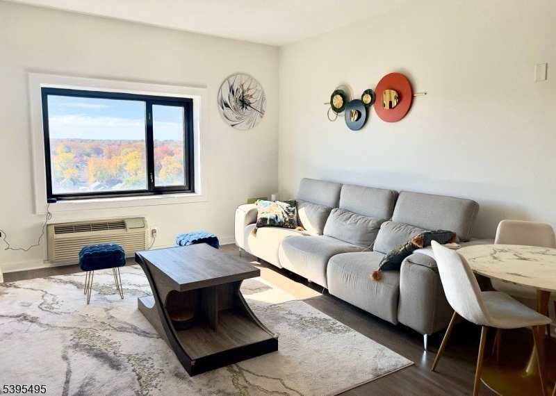 1 Carriage City Plz Apt904