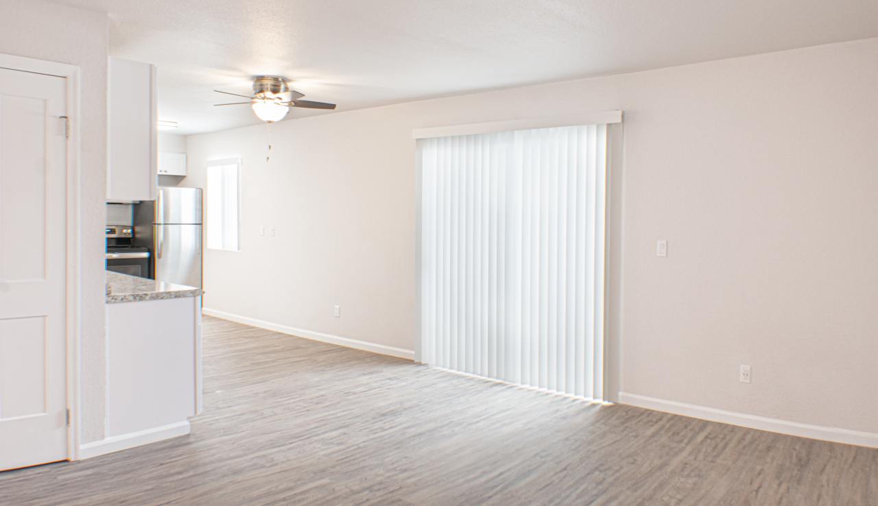 Sand Pebble & Spanish Oaks Apartments