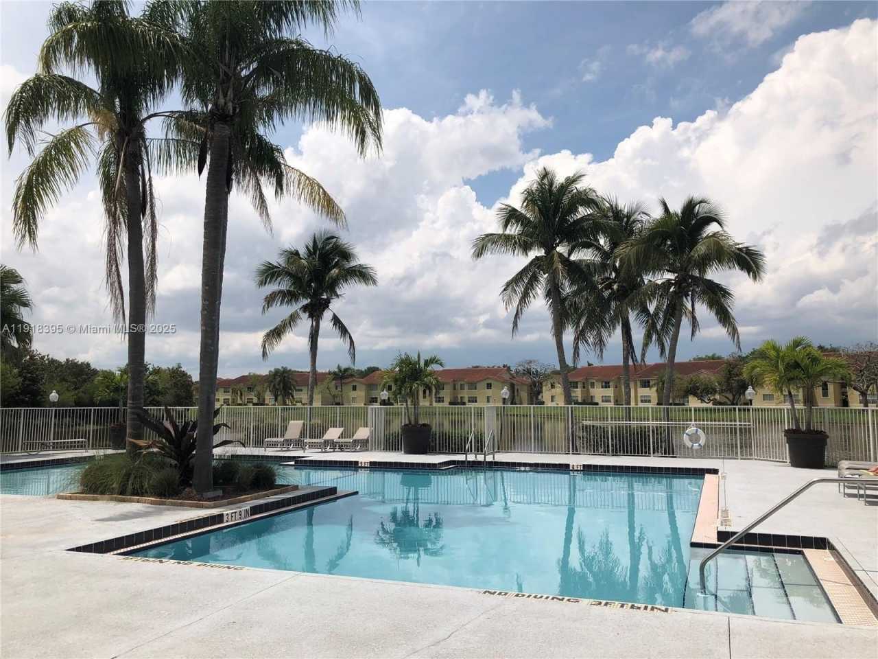 12430 Vista Isles Dr