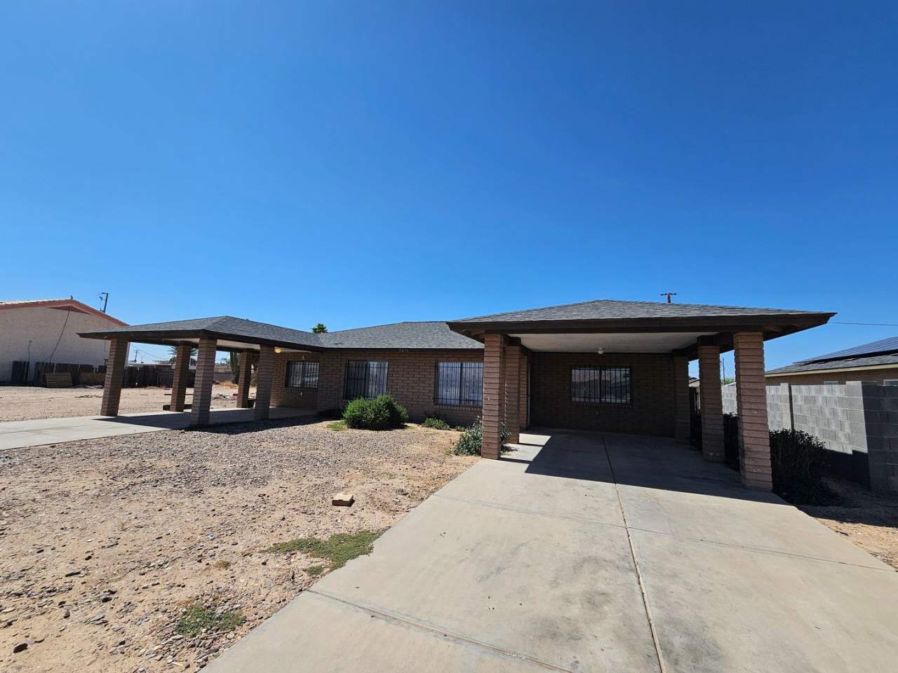 MOVE IN SPECIALS EARLY ENTRY INTERESTED?????