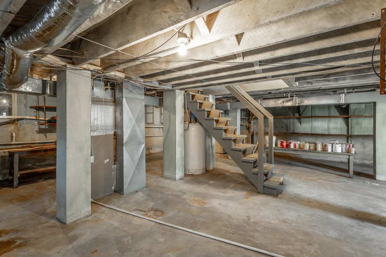 3 Bedroom 2 Bath Classic