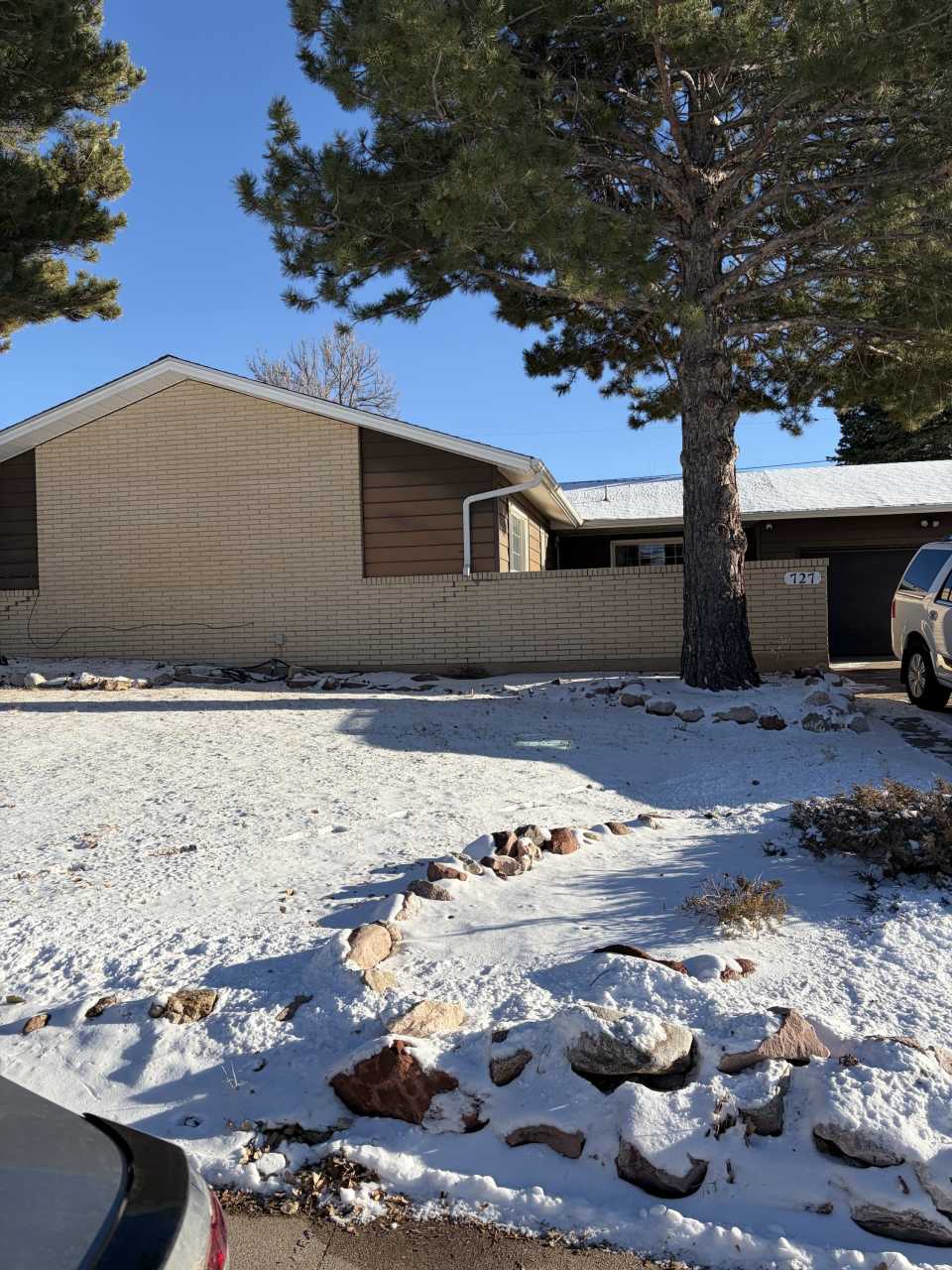 727 Golden Hill Street