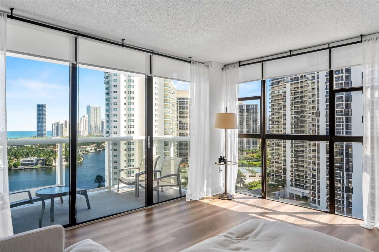 20515 E Country Club Dr 1848