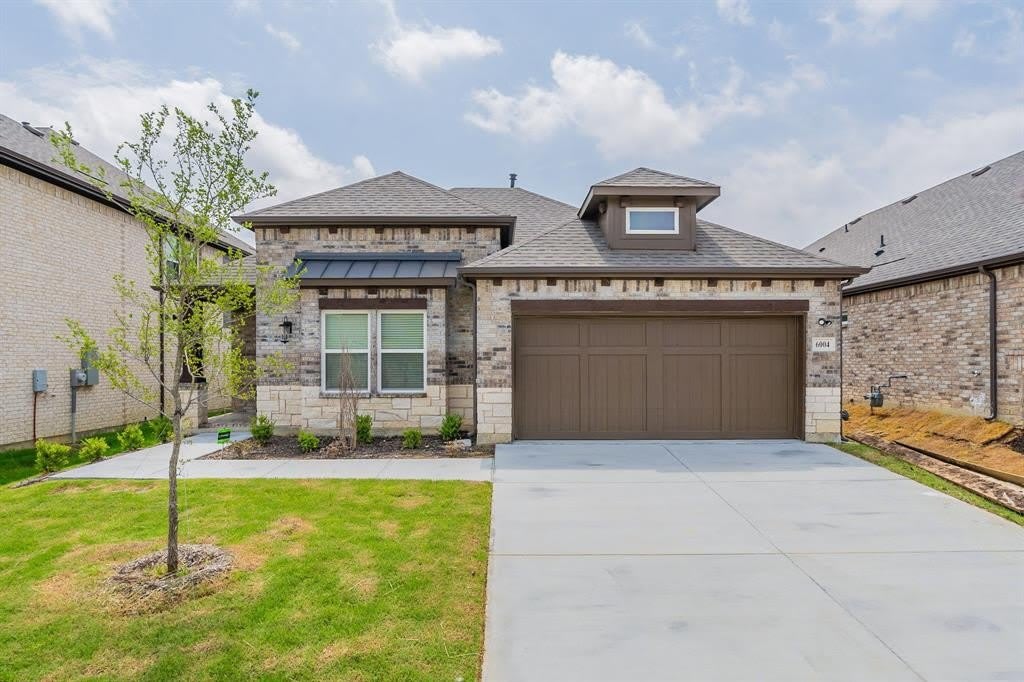 6004 Mustang Creek Lane