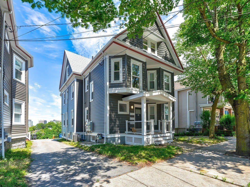 285 Medford St unit: 2