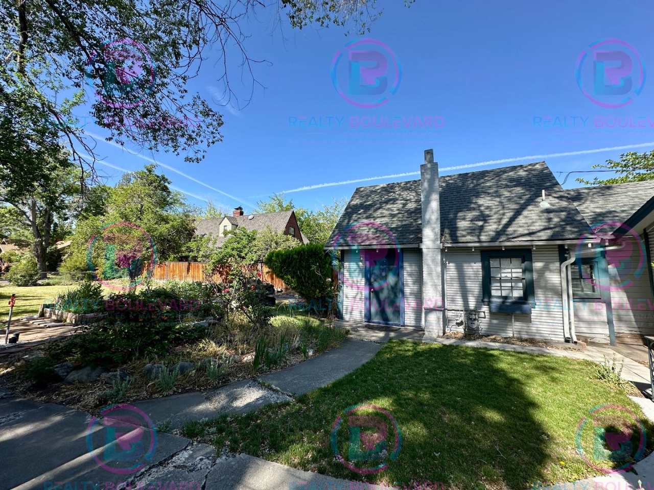 Charming 1-Bedroom Home in Desirable Old Southwest Reno – Lush Yard, Bonus Room  Unique Character!