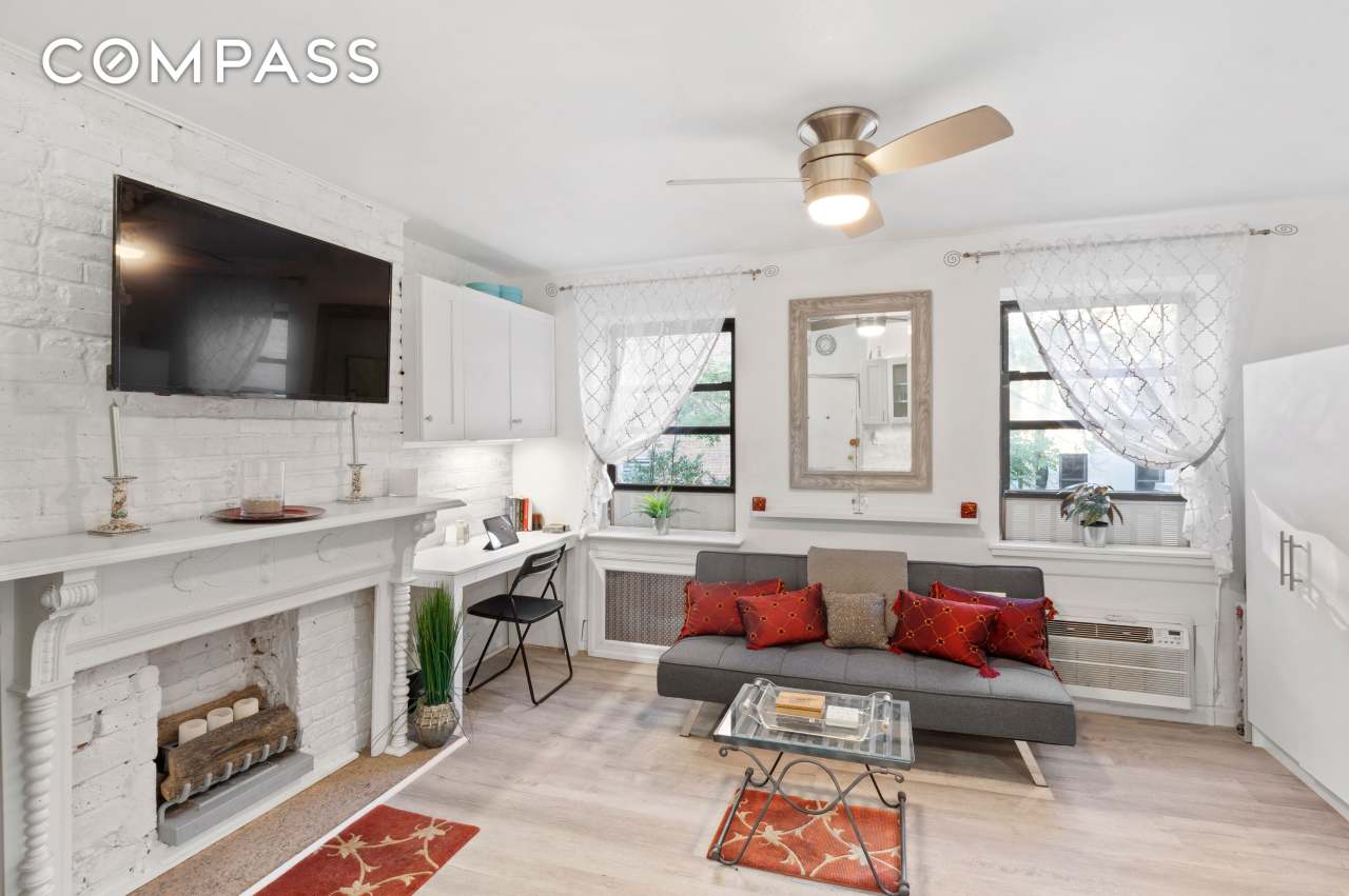 149 East 62nd Street