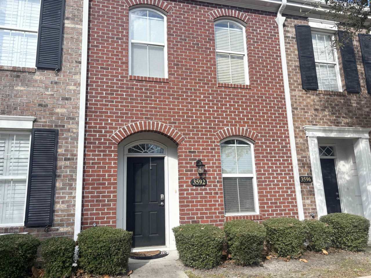 3792 Alexandria Ave.