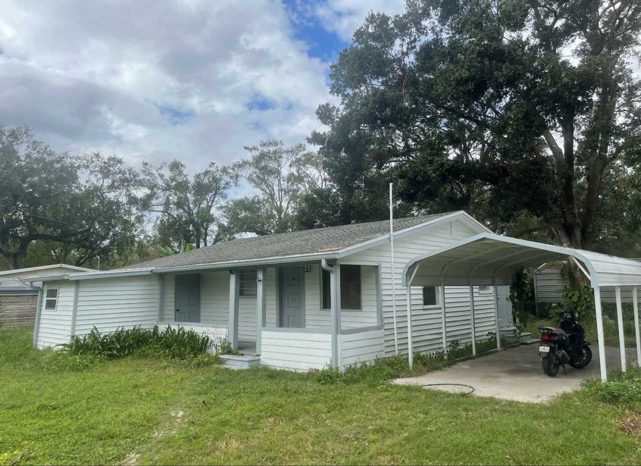 3 Bedroom / 1 Bath House