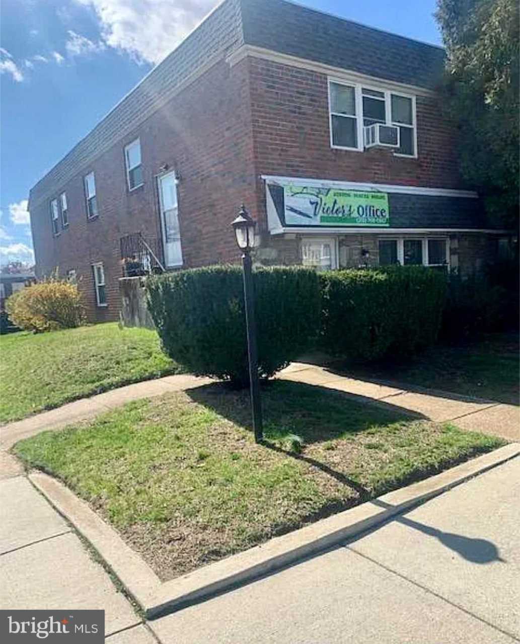 7631 ALGON Avenue unit: 2