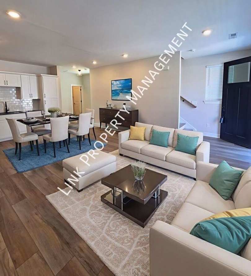 Brand New Townhome 3/3 Downtown near UTC and Erlanger