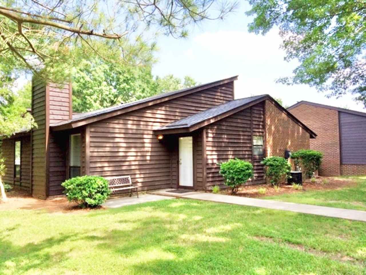 Holden Village Townhome Available - Newly Renovated