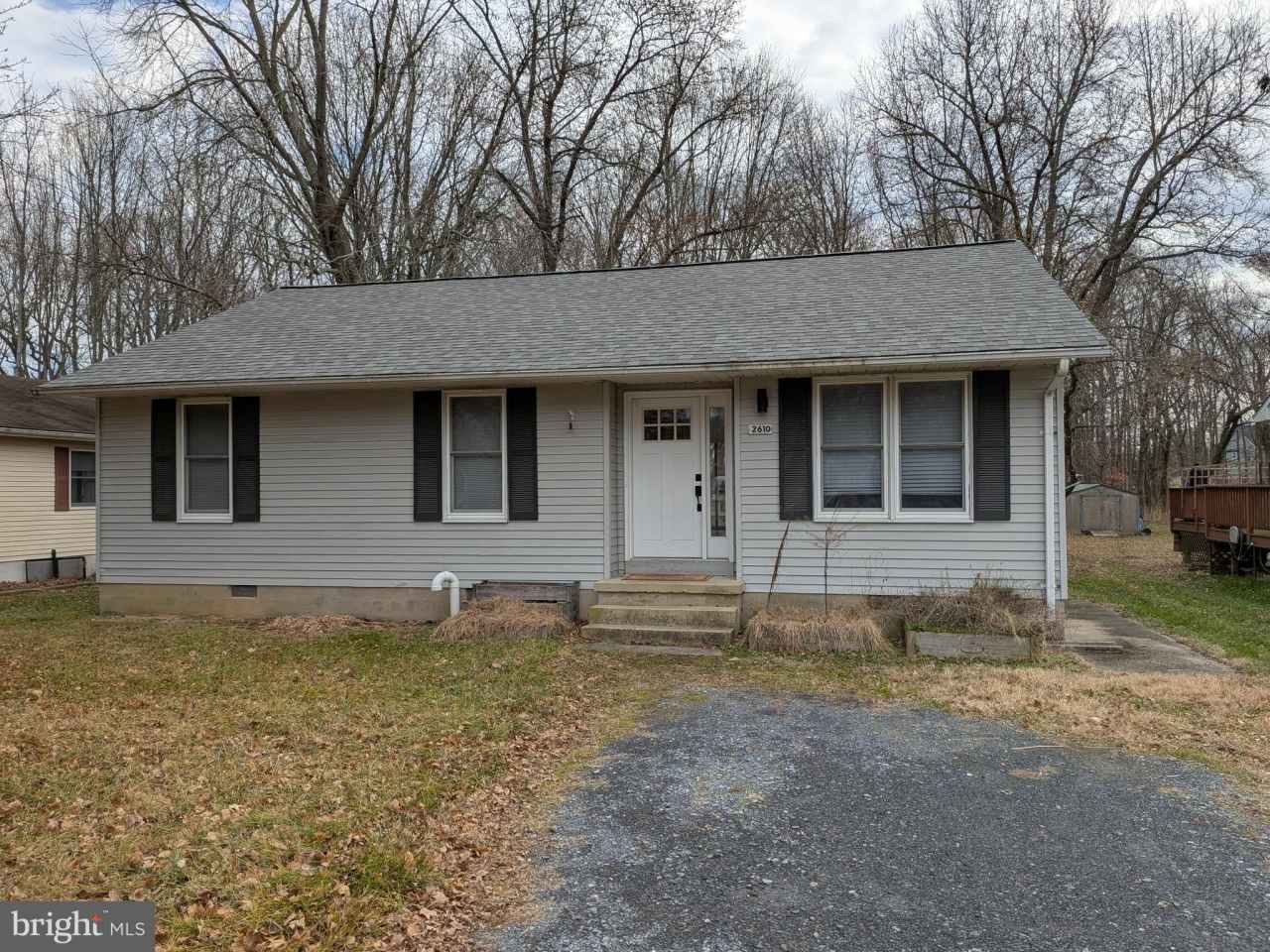 2610 ELLICOTT Drive
