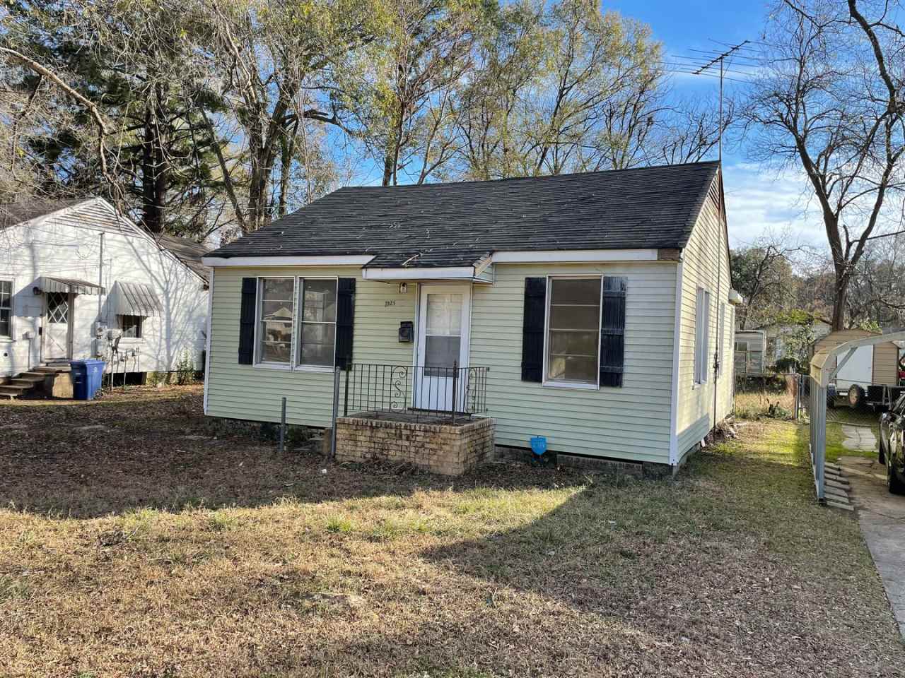 Cute 2 bedroom home in Caddo Heights