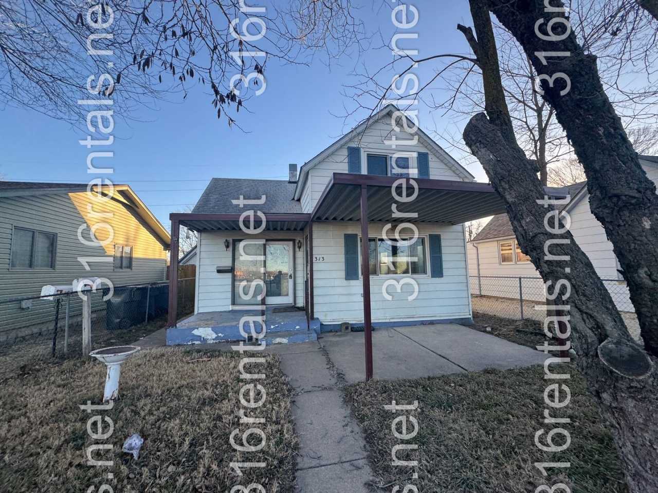 $995 - 3 bed 1 bath - Single Family Home