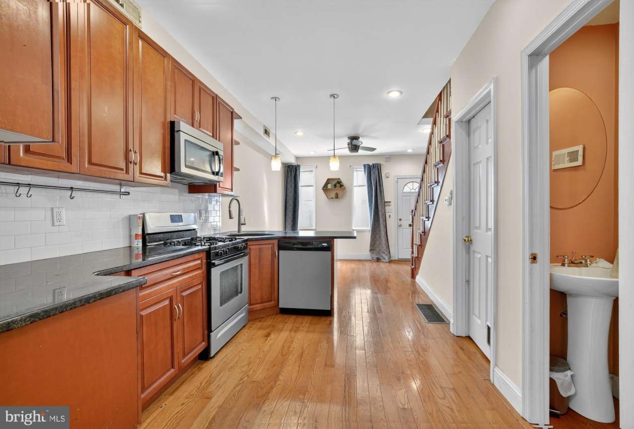 1304 S FAIRHILL Street