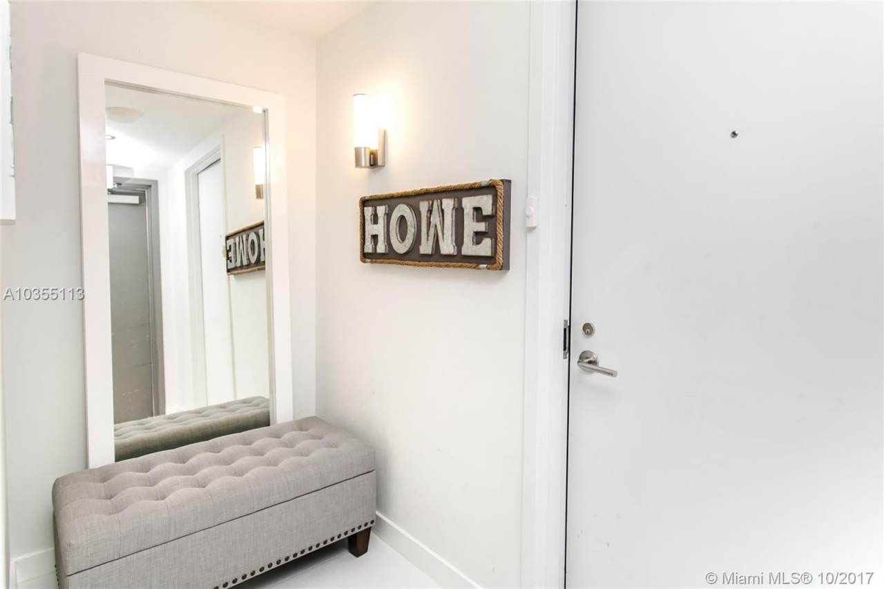 2600 E Hallandale Beach Blvd