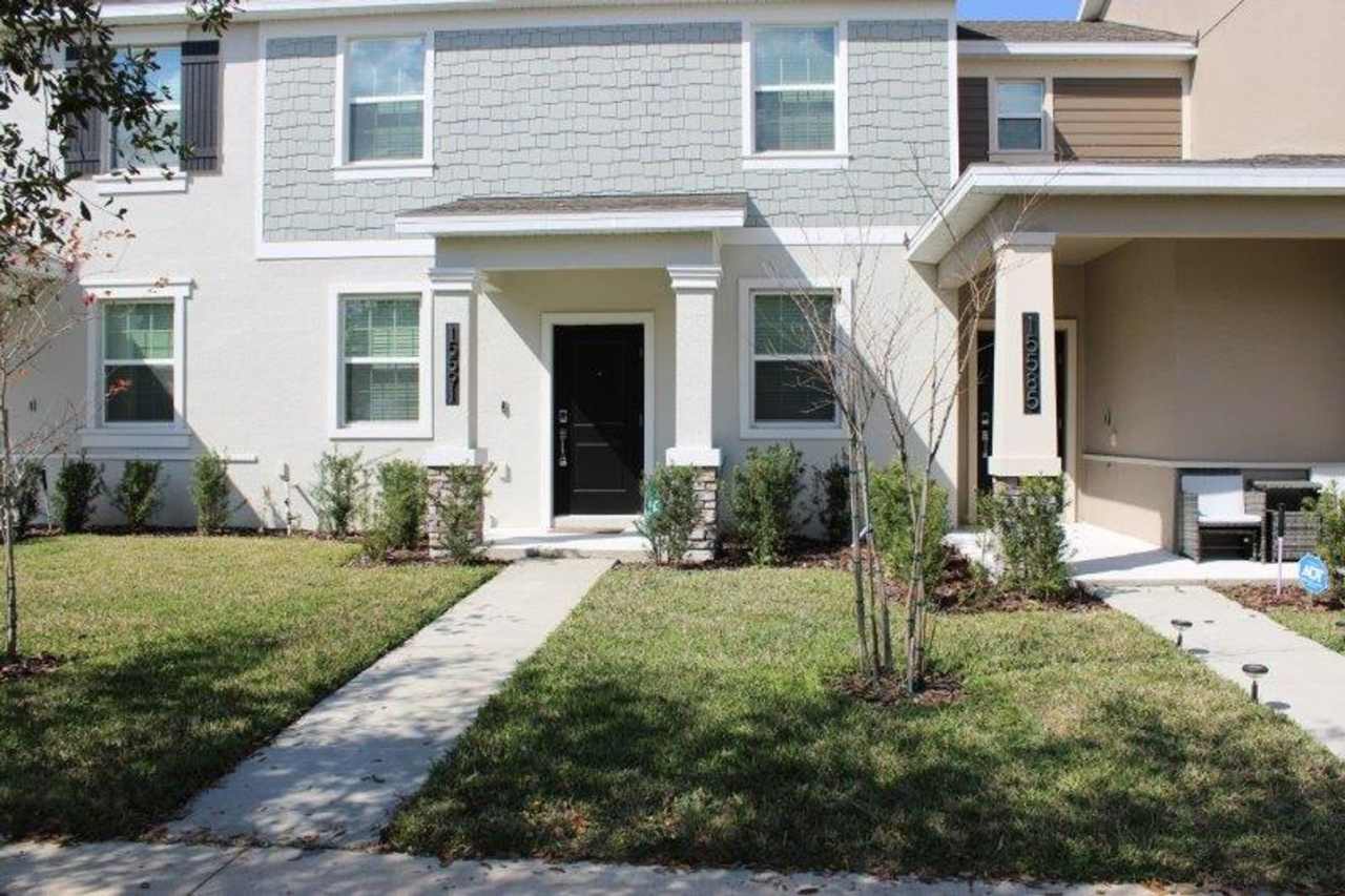 BEAUTIFUL 3 BEDROOMS TOWNHOUSE IN WINTER GARDEN