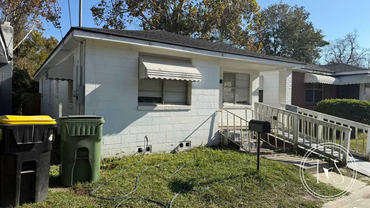 710 Fruit Street Savannah, GA