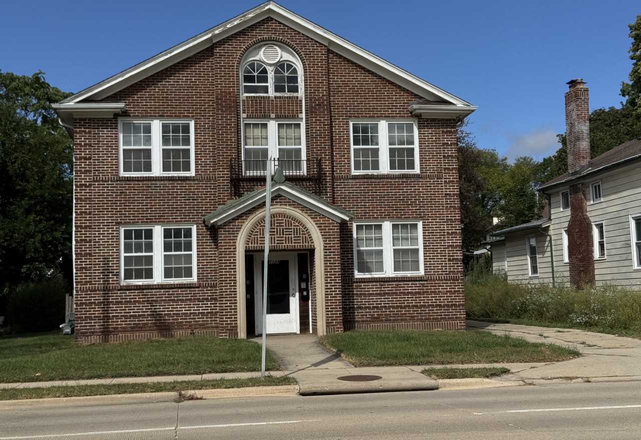 1124 North Main Street - 1