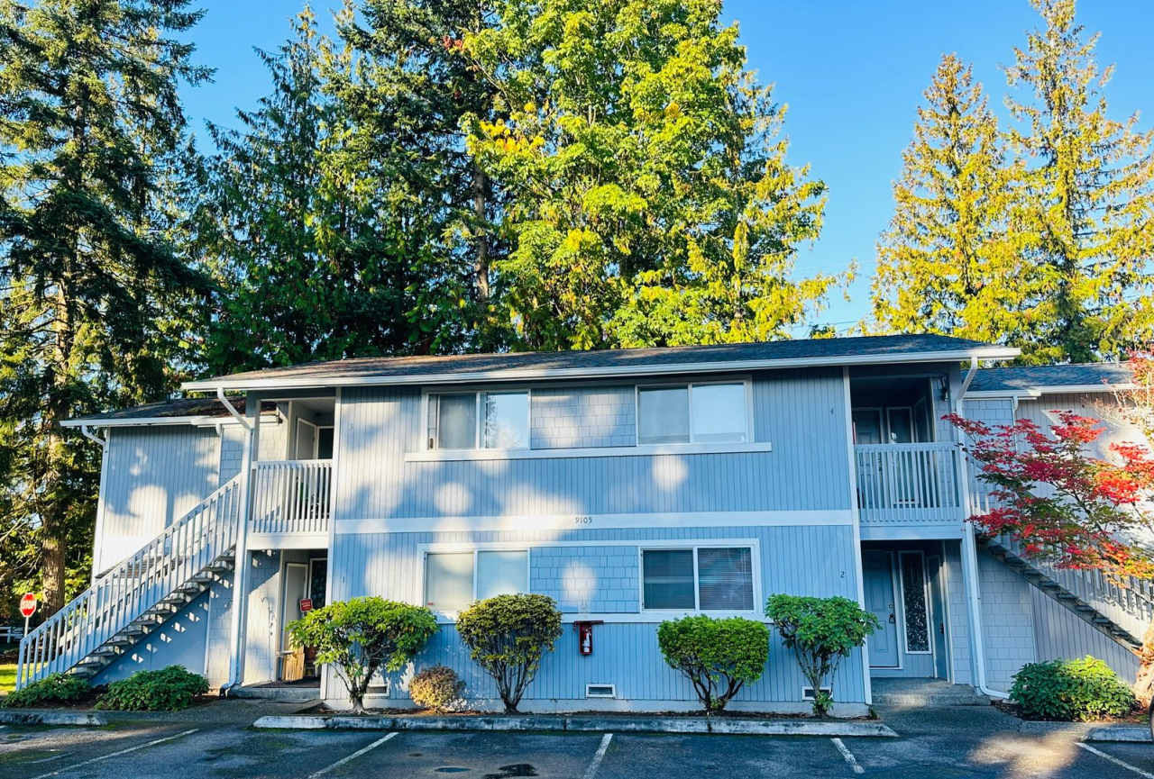 2 Bedroom Condo in Lake Stevens!