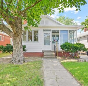 1808 East Morgan Avenue