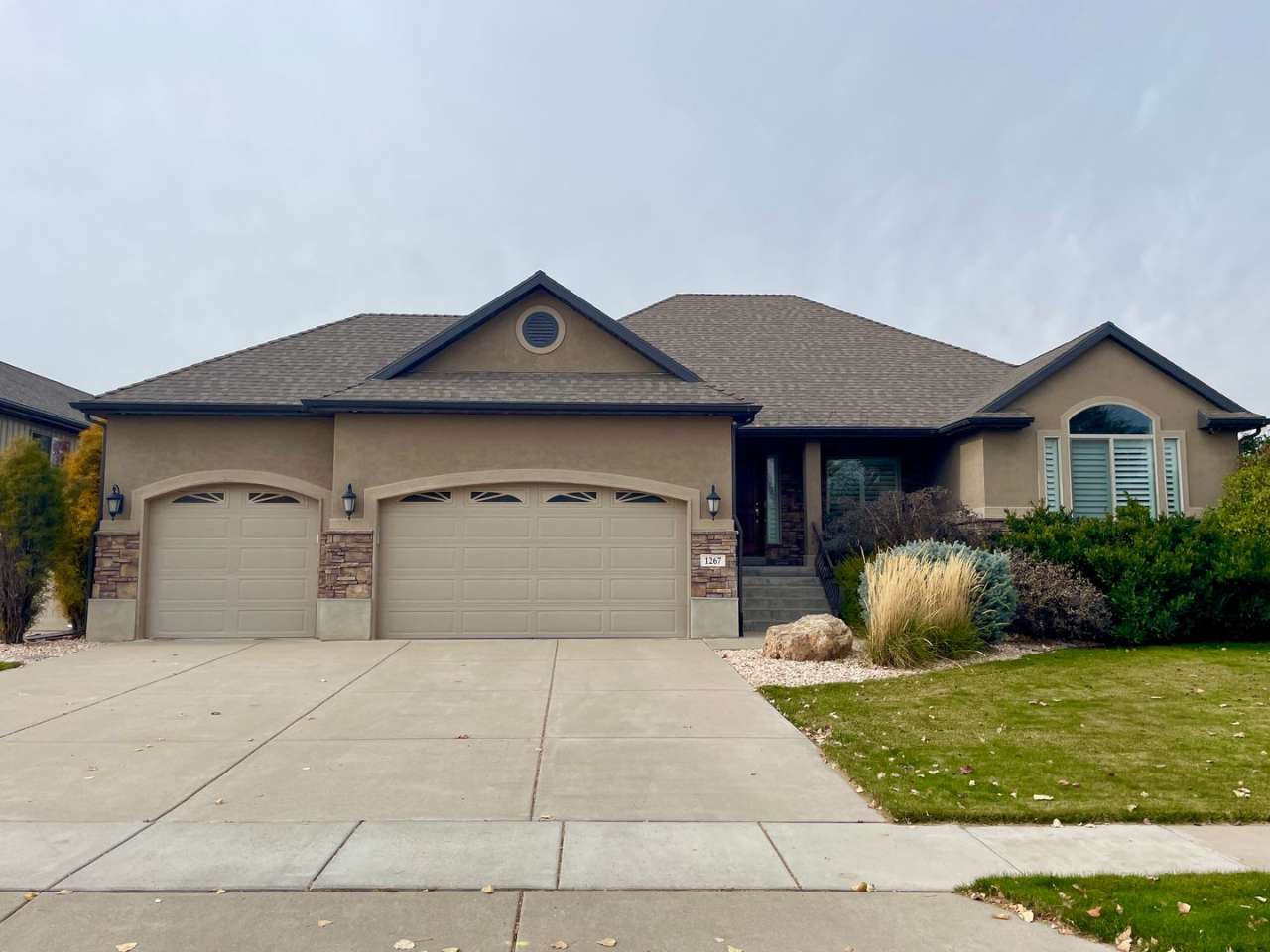 Luxury Fully Furnished 4-Bedroom Home for Rent – Clinton, Utah