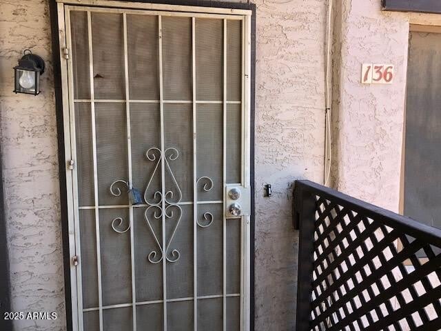 1927 E HAMPTON Avenue unit: 136