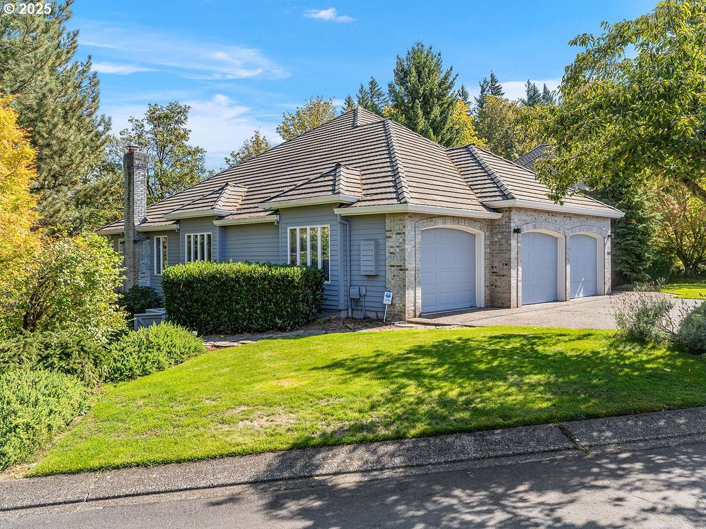 1140 Southwest Fairfax Place