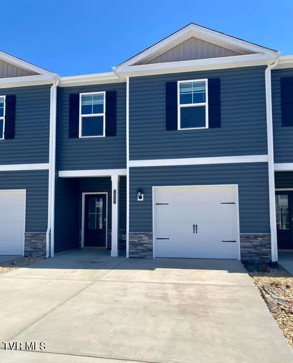 1023 Saylors Place