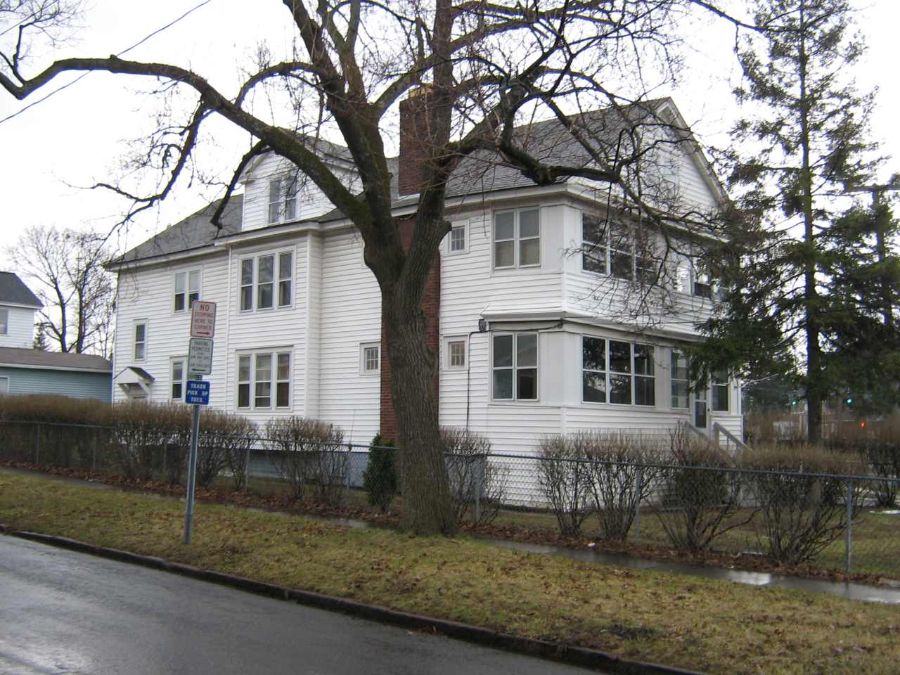 1528 Teall Avenue - 1