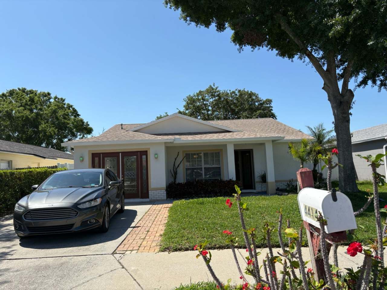 4 bedroom with bonus room near MacDill