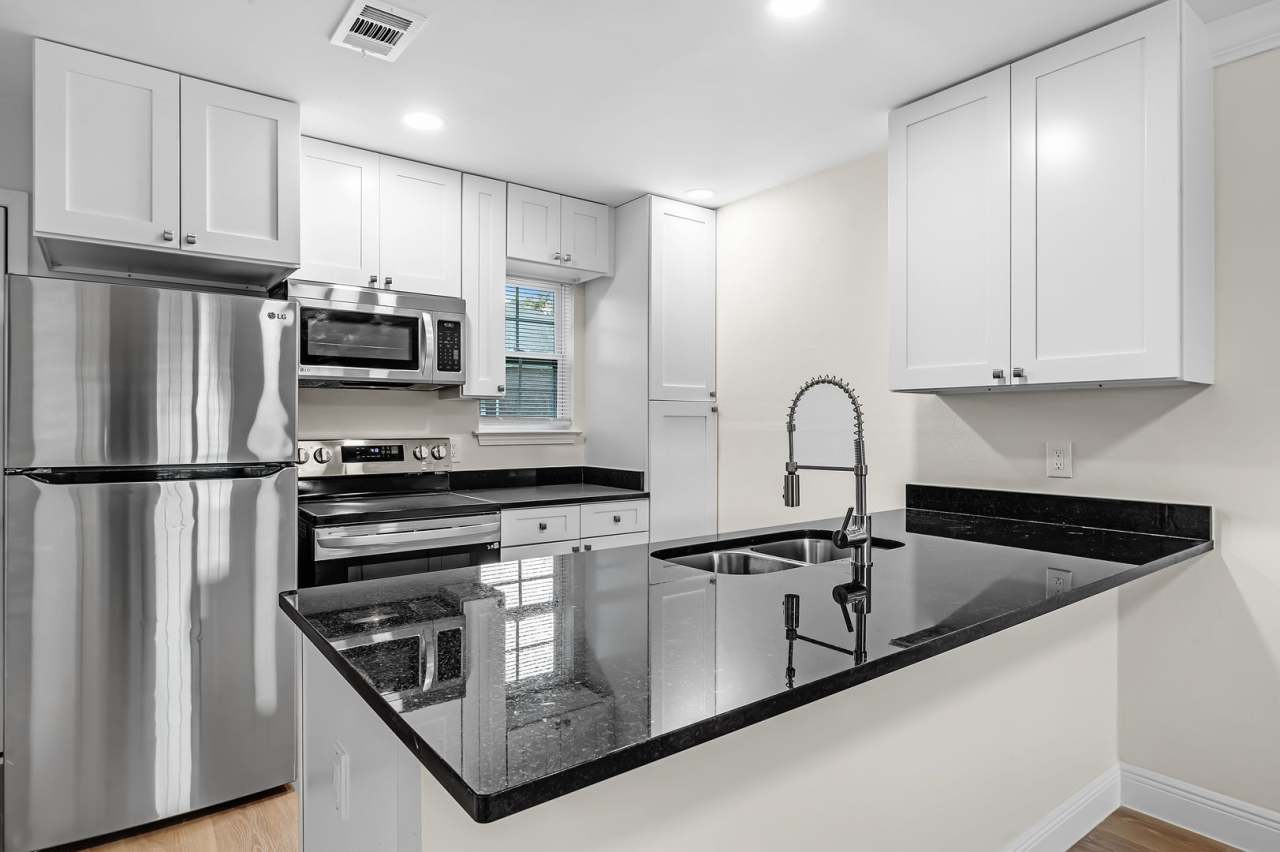 Crown Molding  Granite Kitchens********* Renovated 2 Bedroom 1.5 Bath********* Beautiful Townhome Living