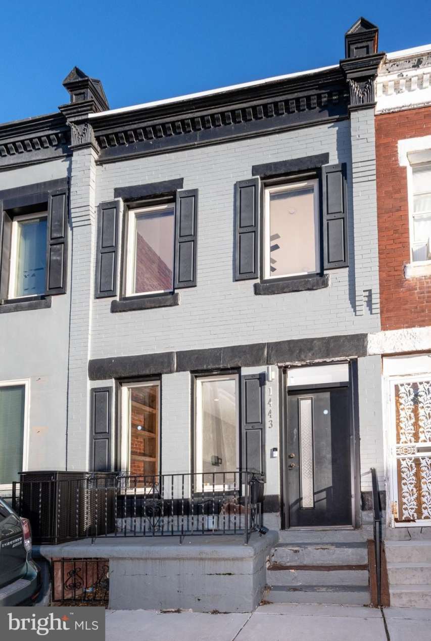 1443 N HOLLYWOOD Street