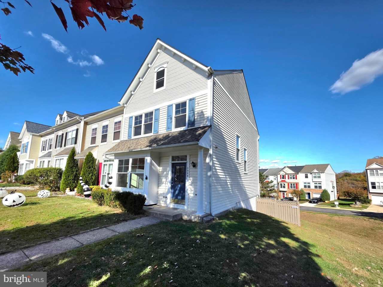 3989 HARTLAKE Street