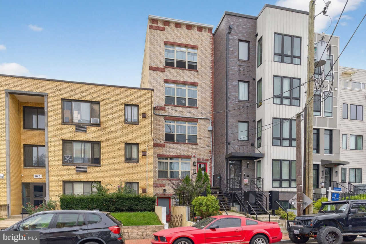 816 KENNEDY Street NW unit: 3