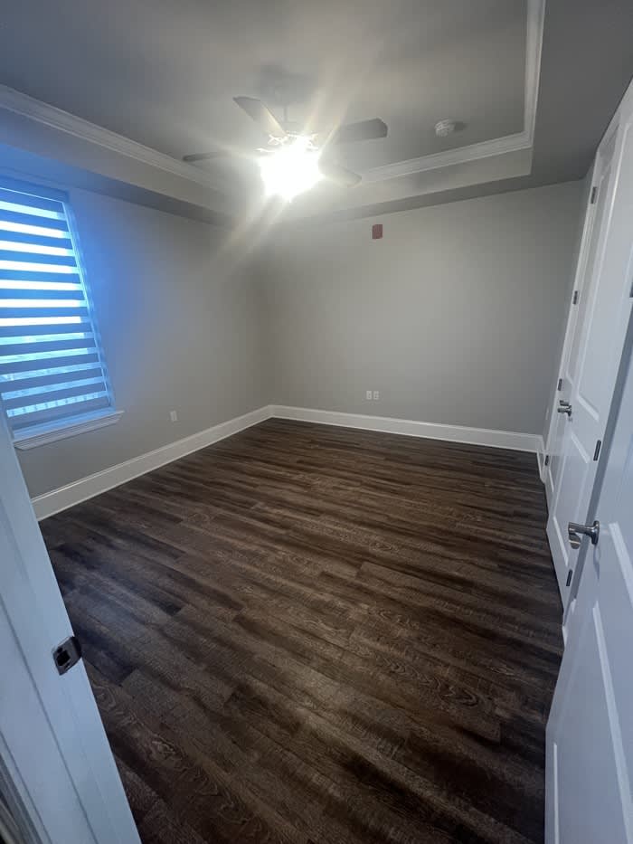 3900 Lakeshore Boulevard East