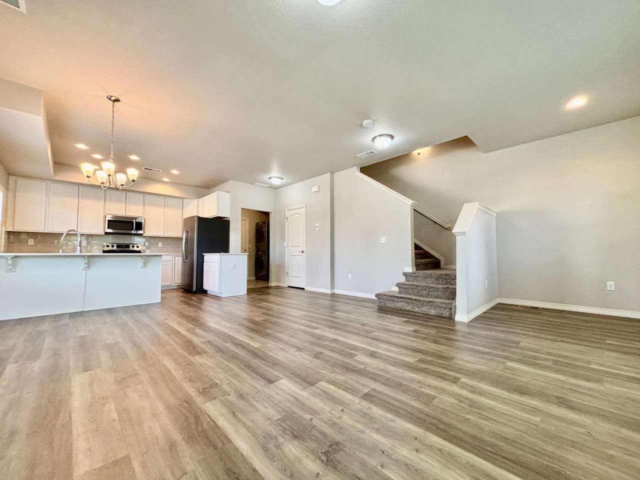 Beautiful 3 bed, 3 bath Townhome in West Windsor!