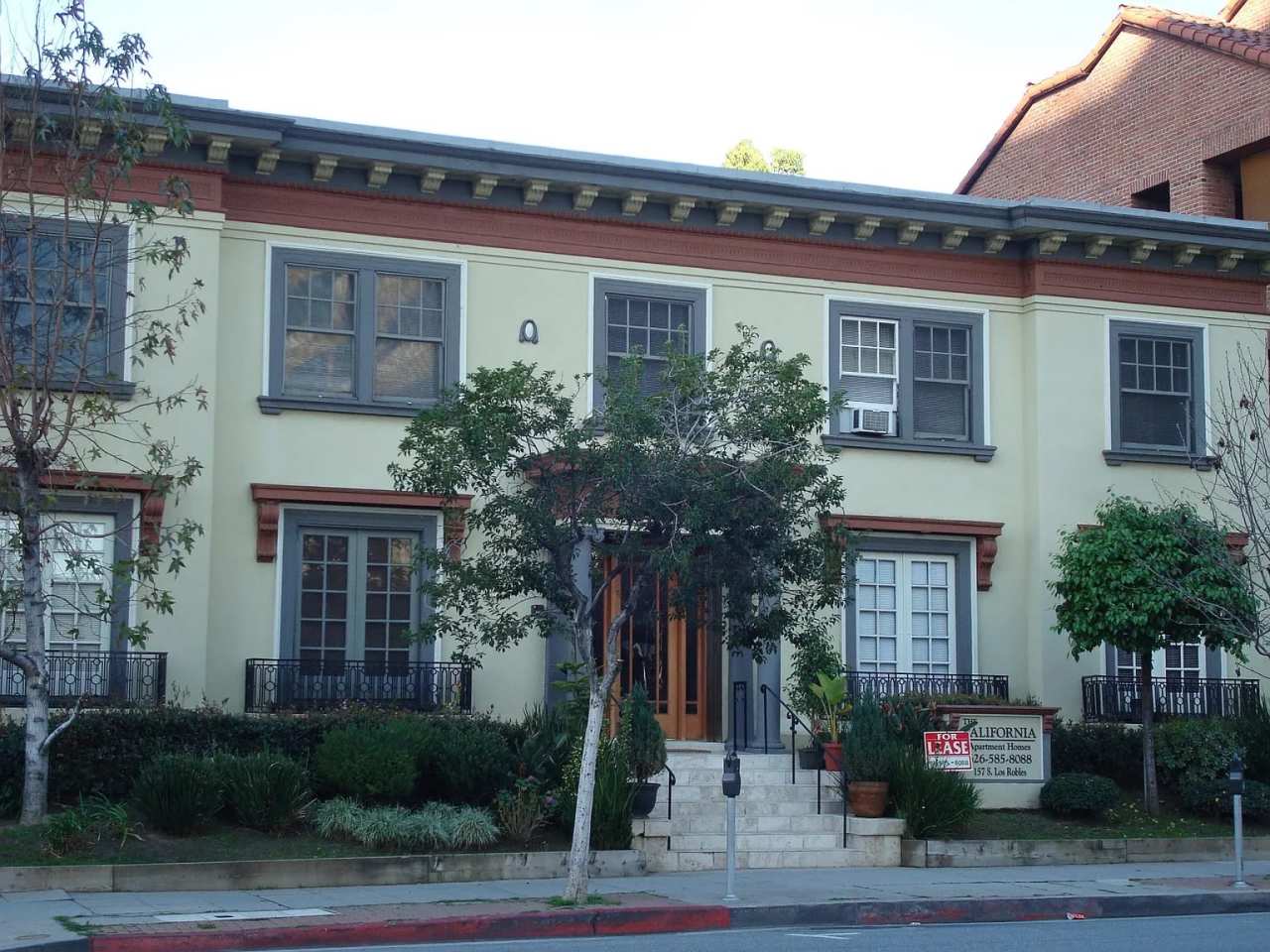 157 South Los Robles Avenue