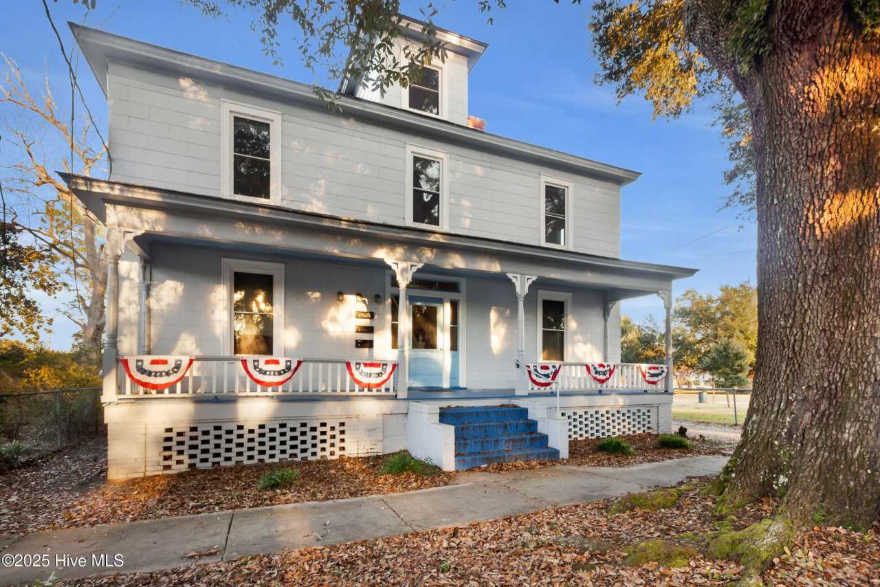 1110 N Pasteur Street unit: C