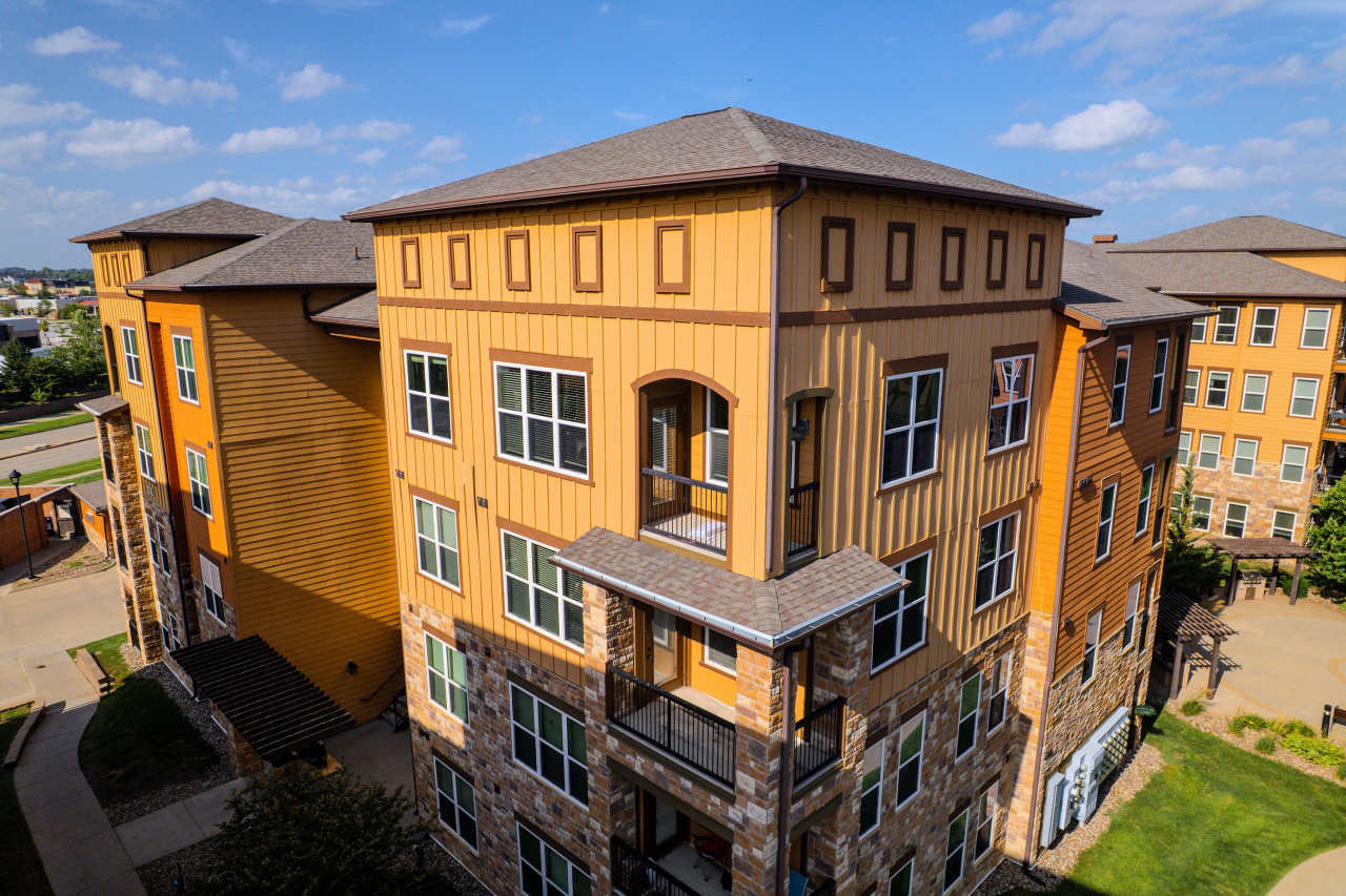 Watermark at Jordan Creek