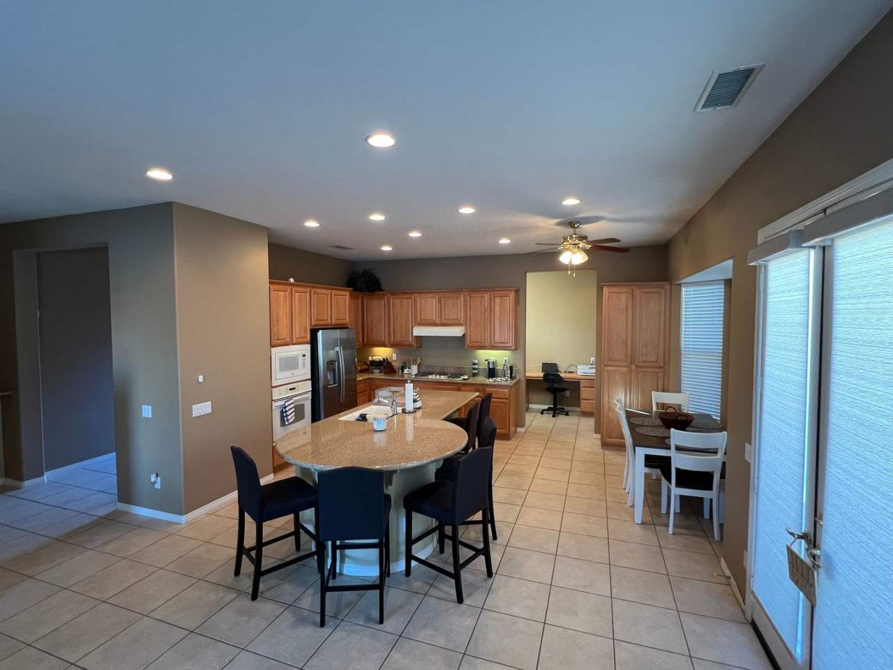Mission Shores - LAKE-FRONT Home