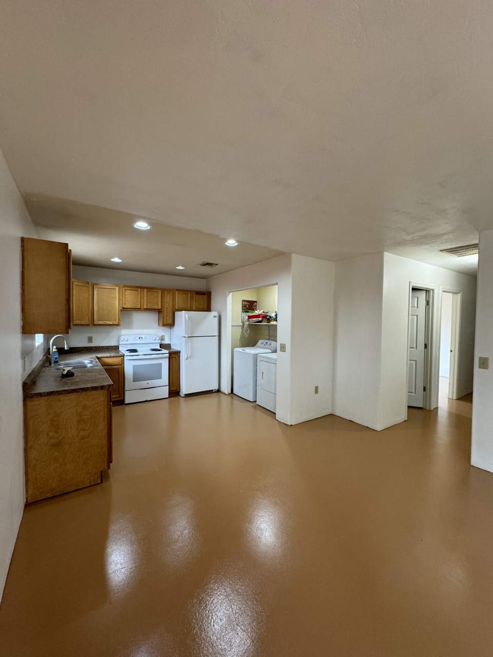 1626 West Delaware Street