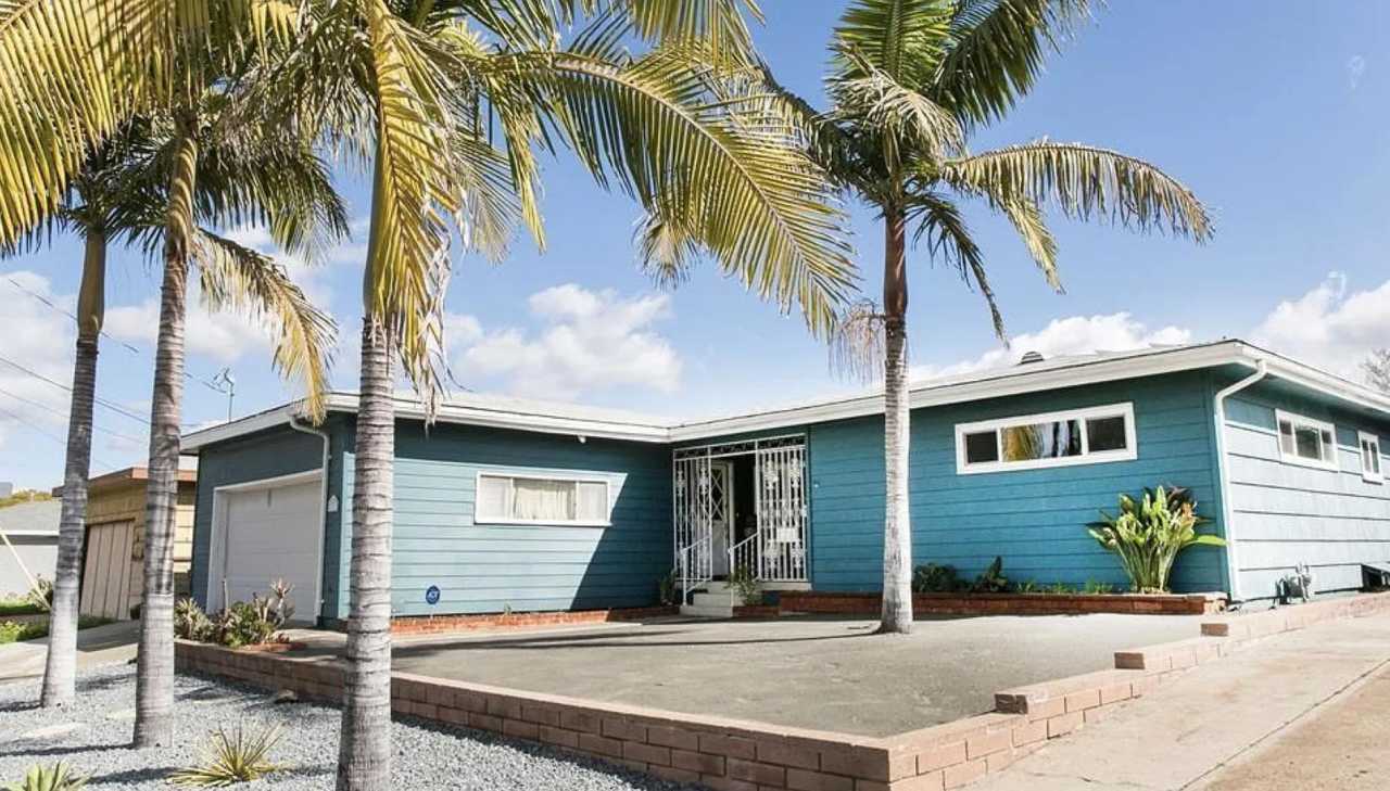 5203 East Falls View Dr San Diego, CA 92115