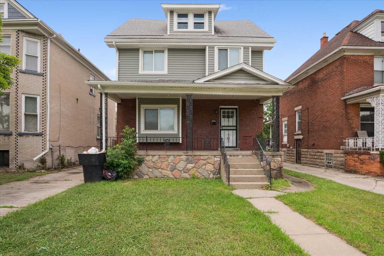 $1625 Fully remodeled, spacious 4 bedroom 2 bathroom home