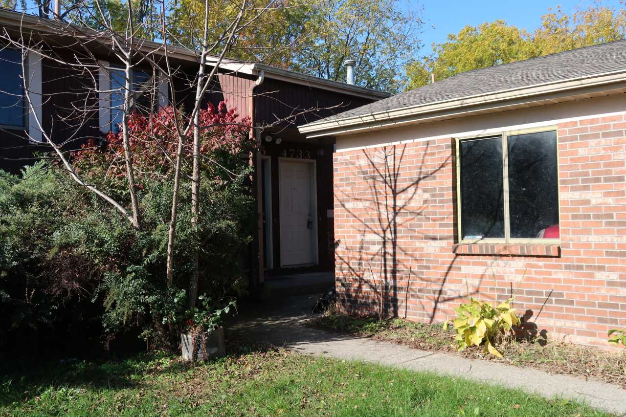 4733 Circle Shore Drive Southeast