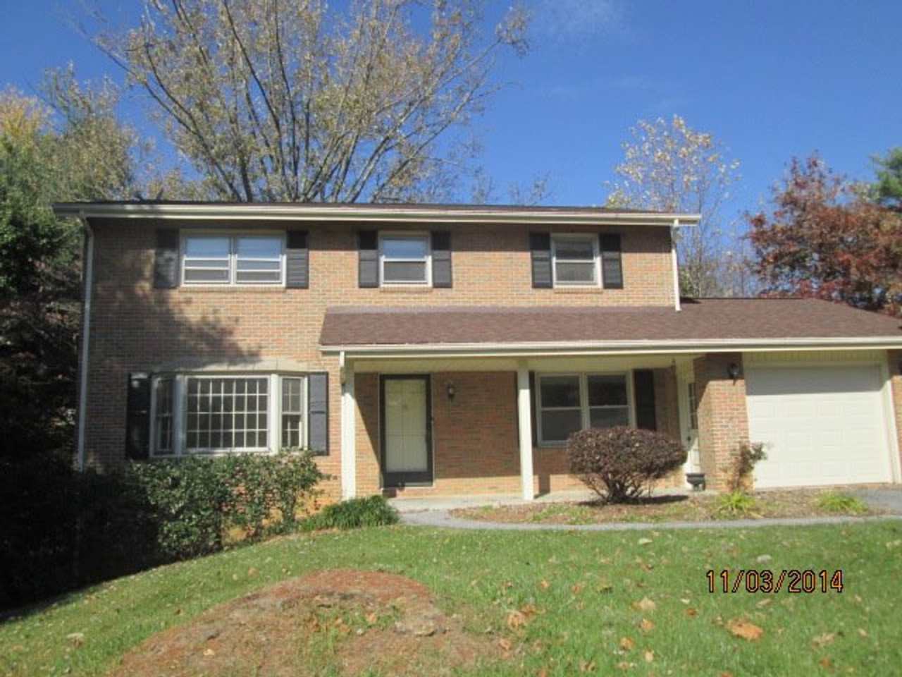 4 Bedroom 2.5 Bath House 1 Car Garage