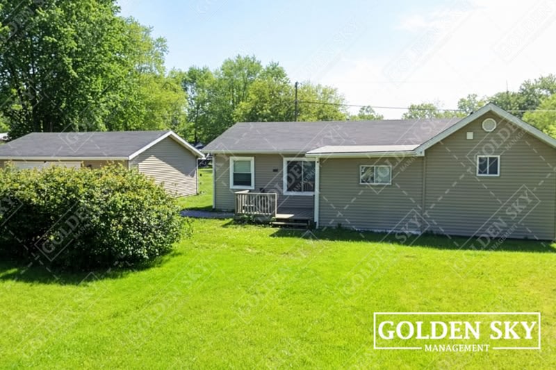 1700 North Manring Avenue